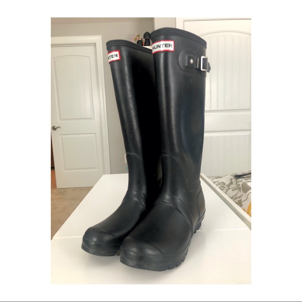 TALL HUNTER BOOTS